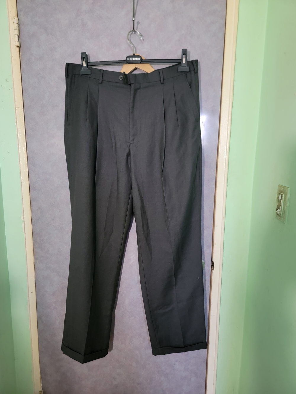 Geoffrey Beene Men's Black Pleated Dress Pants
